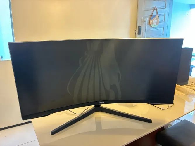 Monitor Samsung Odyssey 34 polegadas G5 Curvo Ultrawide LC34G55