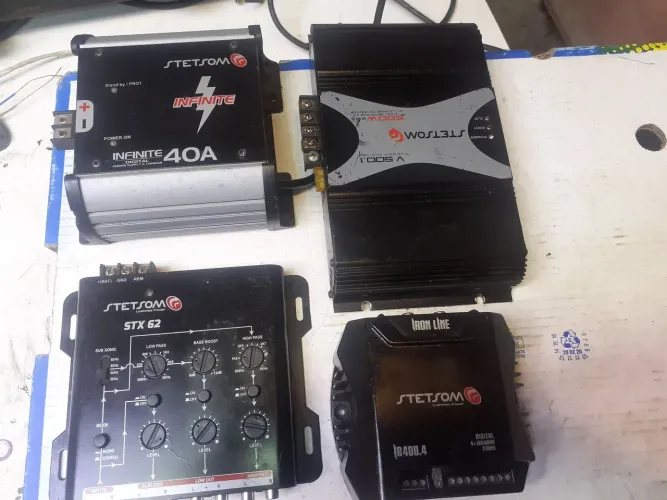 Módulos e fonte automotivo!