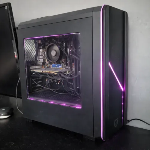 PC Gamer Ryzen 5 1600 AF | RX 570 | 16 GB | SSD 512 GB + HD 2 TB (Montado, Pronto p/ Uso)