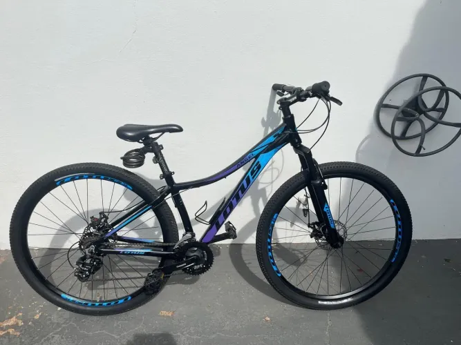 Vende-se bicicleta LOTUS angel