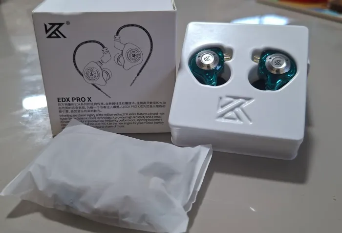Fone profissional KZ Edx Pro X