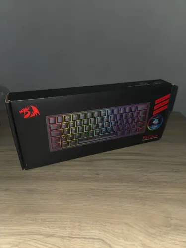 Redragon Fizz RGB ? R$150