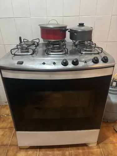 Vendo fogão