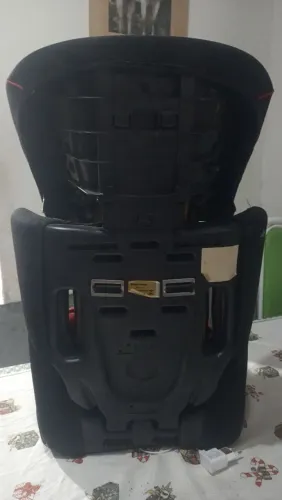 Cadeirinha pra auto