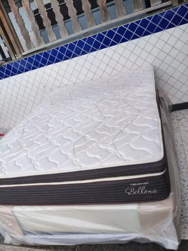 Conjunto cama box com Colchão Casal Ortobom Bellona, Sem uso Aceito cartão e Entrego!