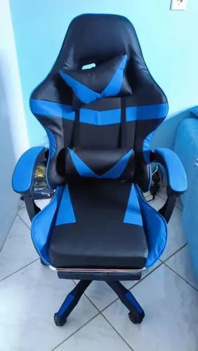 Cadeira Gamer Profissional (Descanso de Pé Incluso)