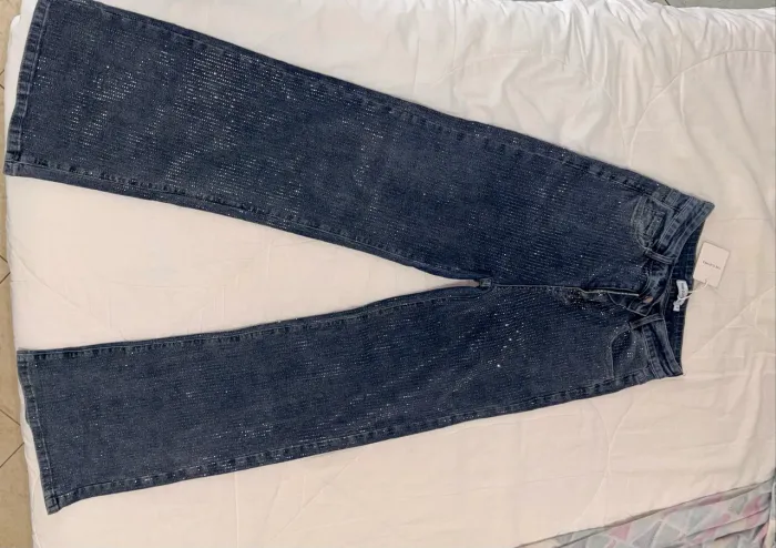 CALÇA BRILHOSA 