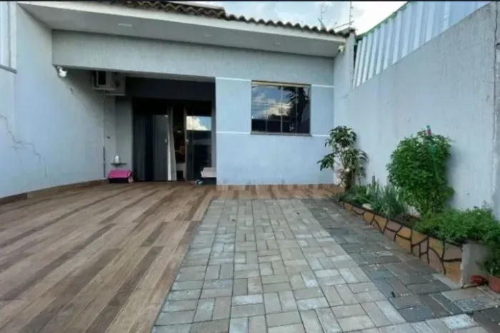 Vendo casa em Taguatinga Sul 220.000