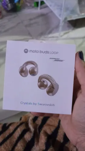 Motorola Moto Buds Loop Sound by Bose - Crystals by Swarovski | Lacrado