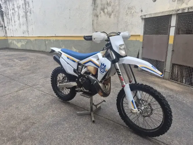 Husqvarna TE 300i 2023