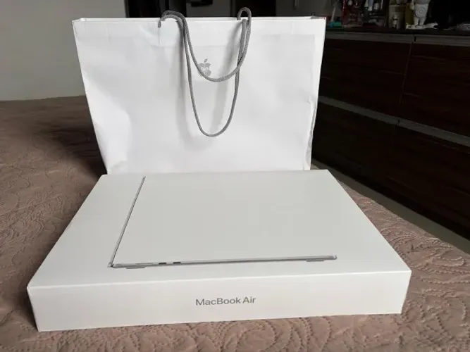 MacBook Air lacrado M5 15polegadas 512GB