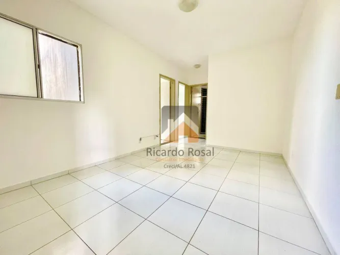 Apartamento c/ 2 quartos, 1º andar e mobília planejada no Petrópolis!!!