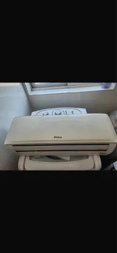Ar condicionador Philco 9 mil btus 1200 reais seminovo
