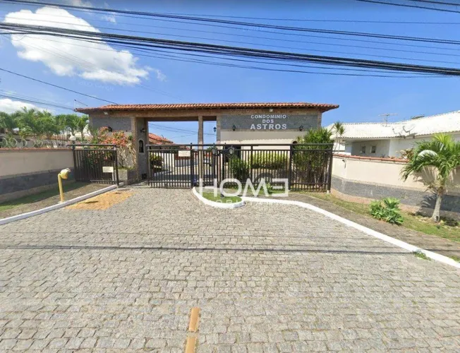 Casa com 4 dormitórios à venda, 203 m² por R$ 485.000,00 - Pontinha - Araruama/RJ