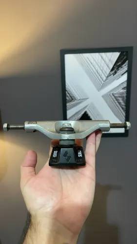 Truck Skate Silver M-Class