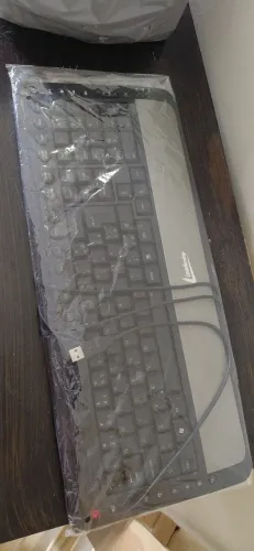 Cabo e teclado