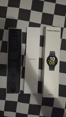 Samsung Galaxy Watch 5 (não liga)
