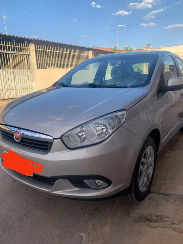 Fiat Grand Siena Essence Dual. 1.6 Flex 16V 2015