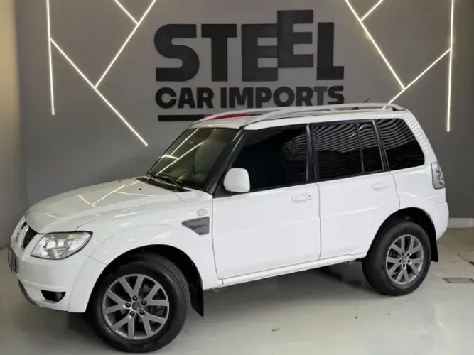 Mitsubishi Pajero TR4 2.0 Flex 16V 4X2 Aut. 2013