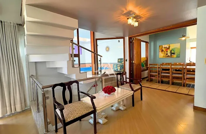 COBERTURA DUPLEX DE ALTO PADRÃO NO CENTRO