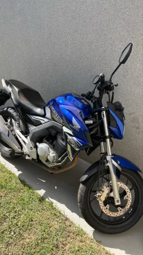 Honda Twister 250 baixo KM moto Forte