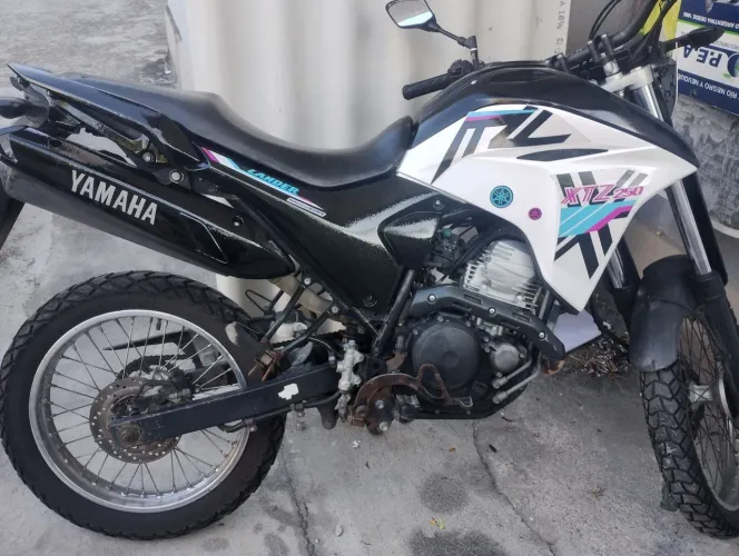 Lander 250 IPVA no 25