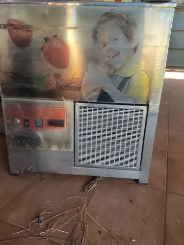 Máquina de fazer sorvete expresso