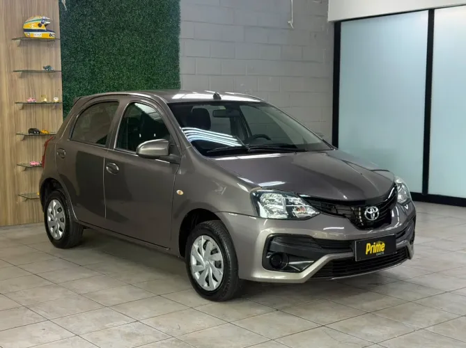 Toyota Etios 1.3 Flex 16V 5P Mec. 2019