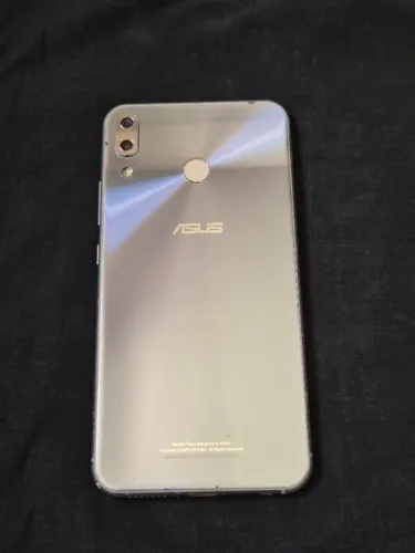 Asus Zenfone 5 ZE620KL - 128GB / 4GB RAM - Com Nota Fiscal e Caixa