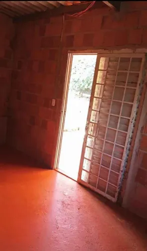Vende se terreno comodato