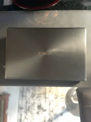 Notebook Asus i5 8gb RAM SSD 224