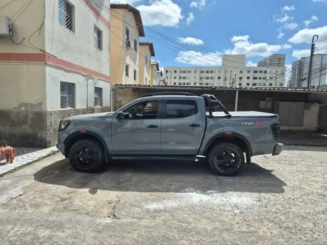 Nissan Frontier Pro4x CD 4X4 2.3 Bi-TB Die. AUT 2023