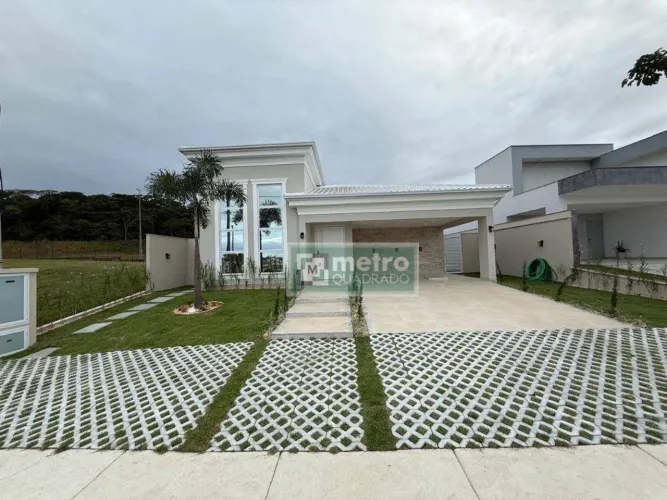 Casa em condomínio fechado, com piscina 3 quartos à venda, 218 m² por R$ 1.600.000 - Operá