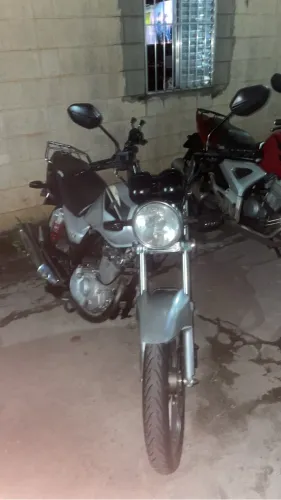 Vende-se Suzuki Gsr 125