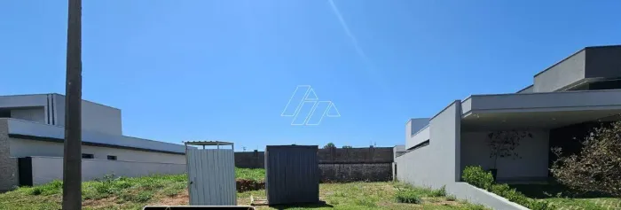 TERRENO À VENDA NO CONDOMÍNIO VERANA  EXCELENTE OPORTUNIDADE PARA CONSTRUIR O IMÓVEL DOS S