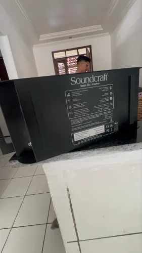 Mesa digital soundcraft 16 canais