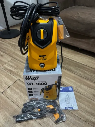 Lavadora de Alta Pressão WAP 360L/h  com Jato em Leque e Concentrado 1500psi 1400W 127V