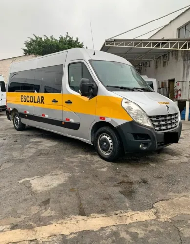 Renault Master 2.3 DCI STD Medio Esco. 20L Dies. 2017