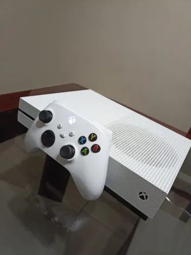 XBOX ONE S 500GB + CONTROLE + JOGO ? OFERTA ESPECIAL