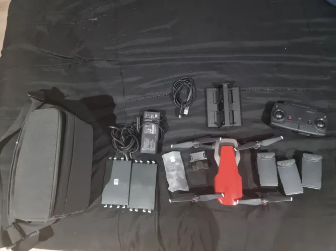 Kit Drone DJI Mavic Air vermelho