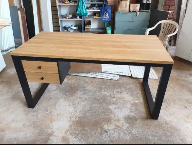 Mesa de escritório industrial