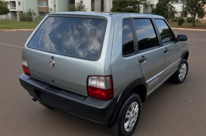 Fiat Uno Mille WAY Economy 1.0 F.flex 4P 2011