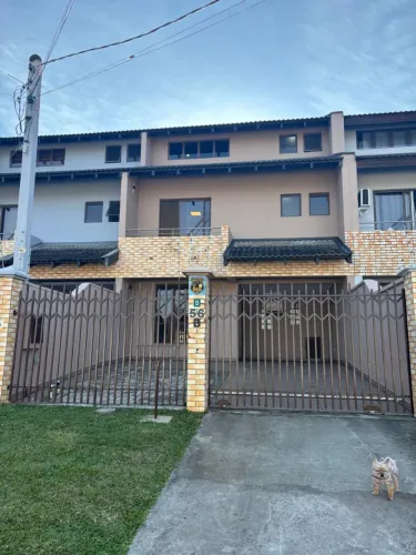 Alugo Sobrado próximo ao Parque Barigui