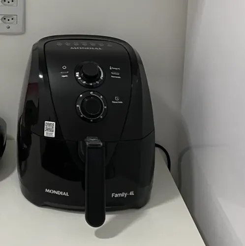 Vende-se Air fryer MONDIAL Family 4L