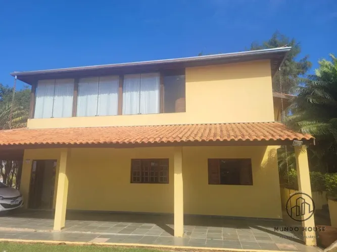 Chácara Completa à Venda com Duas Casas, Área de Lazer e Estrutura para Eventos - Sorocaba