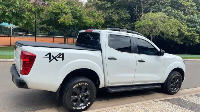 Nissan Frontier Attac.cd 4X4 2.3 Bi-TB Die. AUT 2020