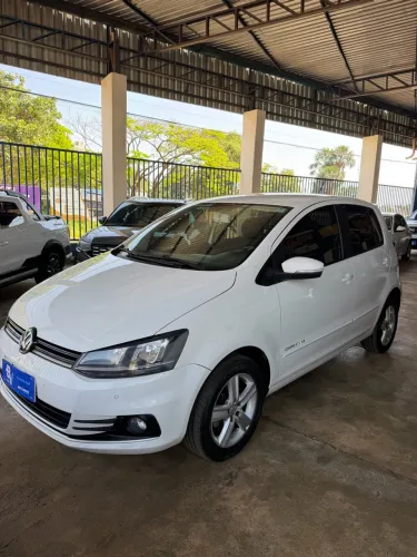 Volkswagen Fox Comfortline 1.0 Flex 12V 5P 2016