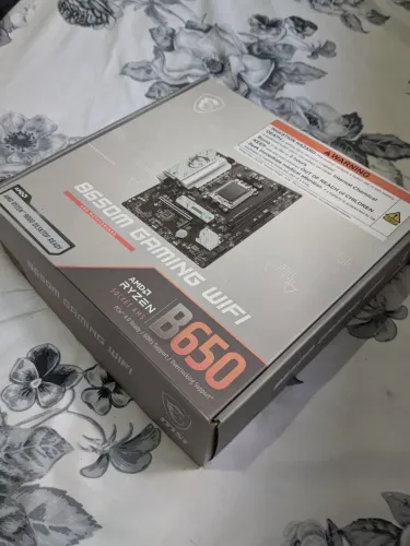 Placa mãe B650M Gaming WiFi