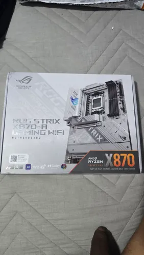 X870-A ASUS ROG STRIX