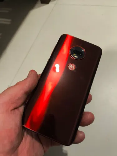 Motorola G7 plus vermelho rubi 64GB impecável 